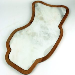 Kuvarz Asimetrik Ahşap ve Mermer Sunum Tablası Kayın 55x30cm